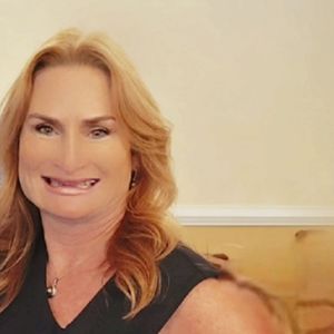 Meet your Posher, Capri